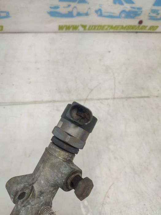 Rampa injectoare drepta 3.0 tdi BMK 059130090j Audi Q7 4L