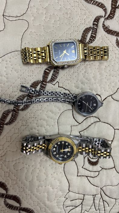 Сағаттар женский үшеуі бірге