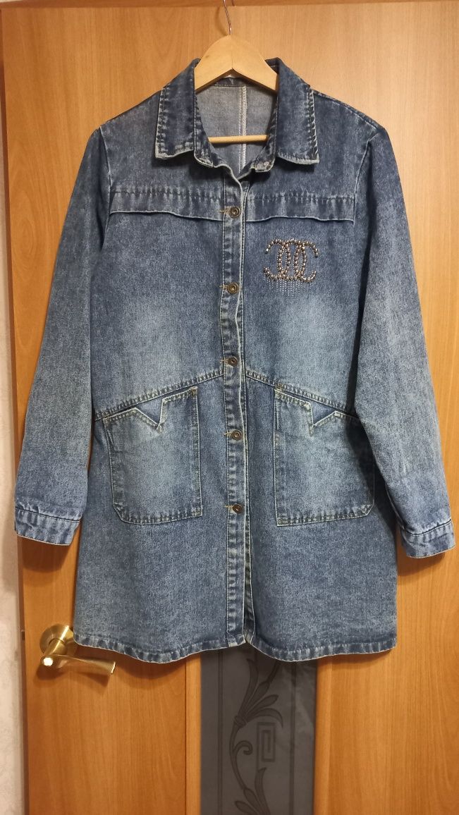 Продам джинсовую куртку 50р.