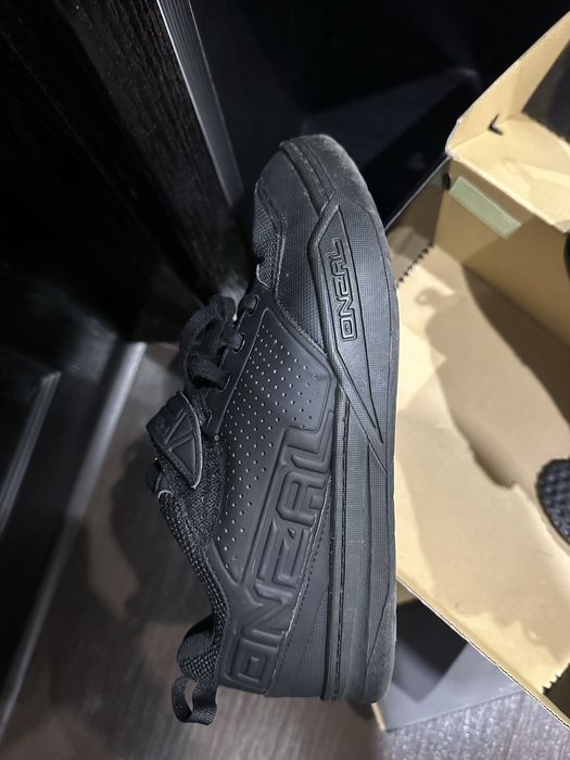 Вело Обувки Oneal за клипс/флат 42 номер !