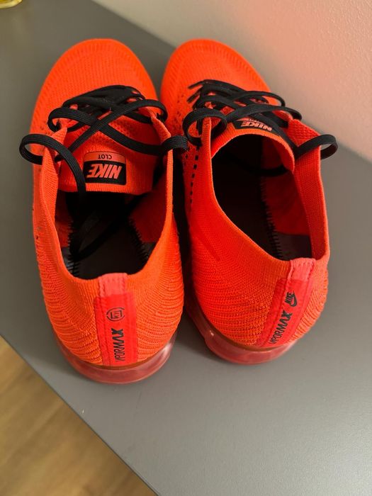 Adidasi Nike vapormax