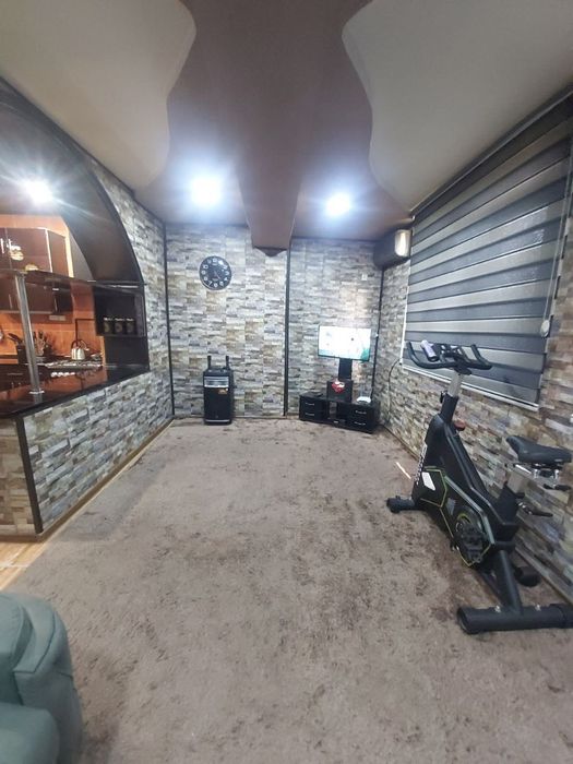 Продам свою квартиру в самом центре города!!