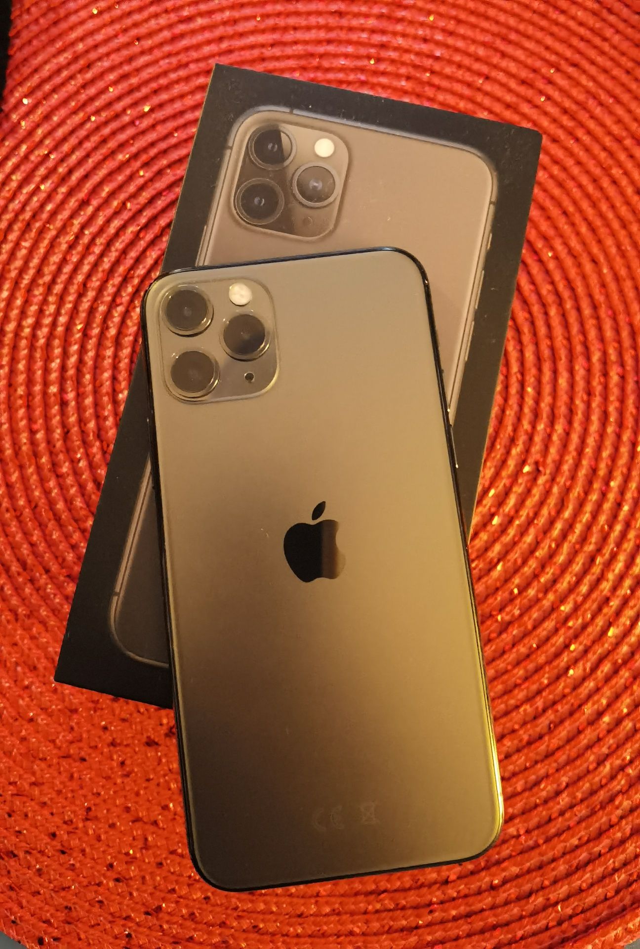 Iphone 11 Pro 64Gb complet + husa