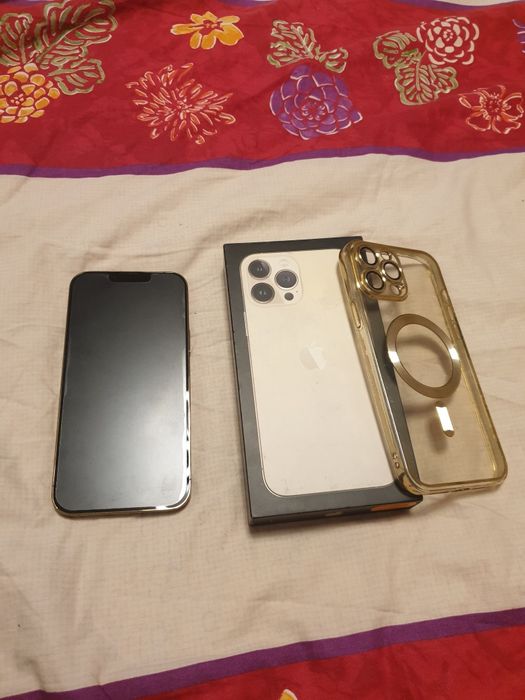 Iphone 13 pro max gold