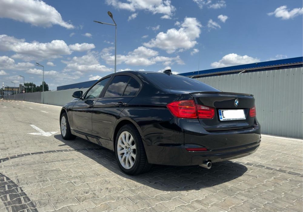 Vand bmw f30 318D, an 2012