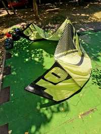Kite 10m kitesurfing/kiteboarding/kitefoilbara control inclusa