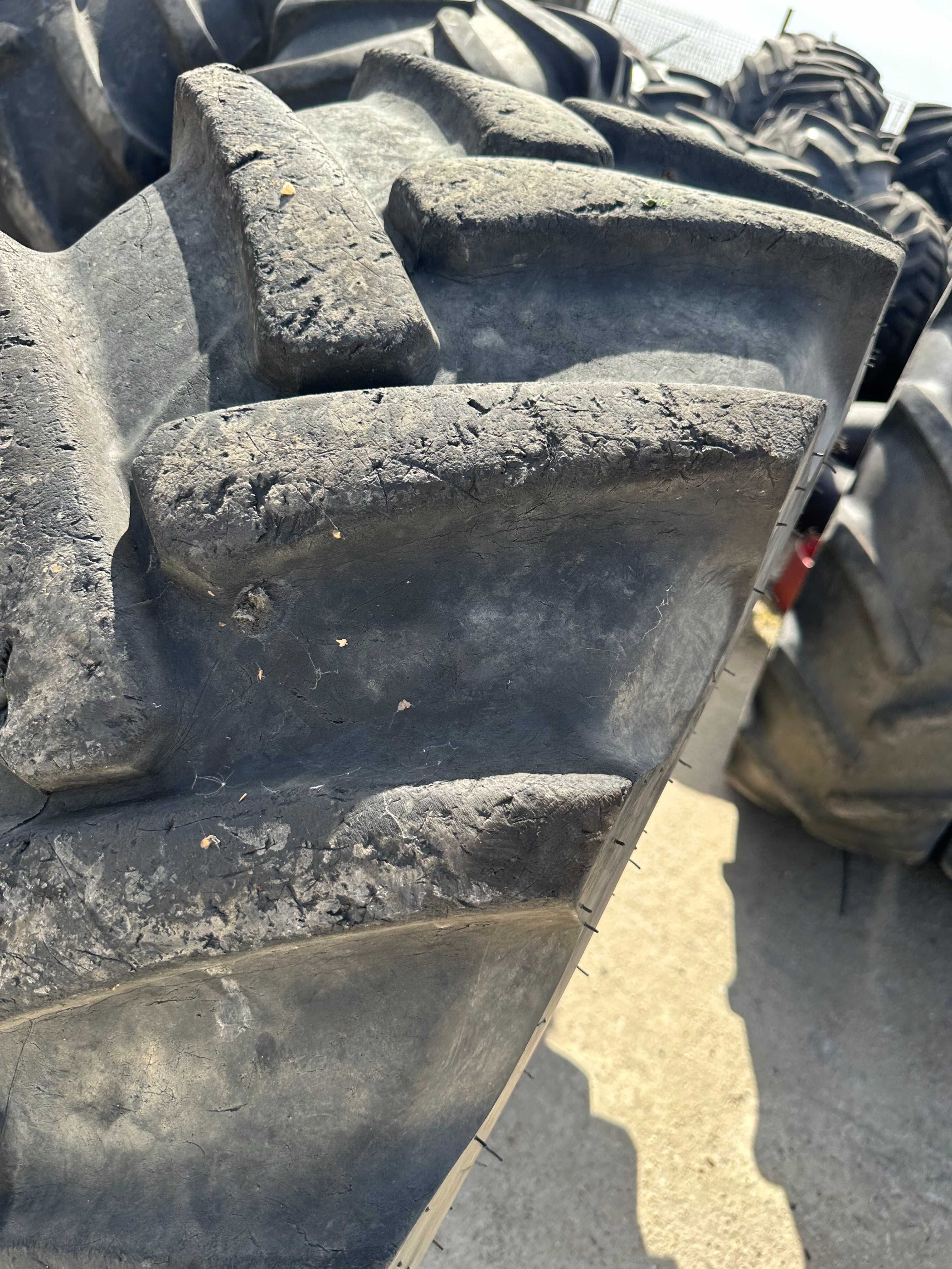 Cauciuc 405/70 r20