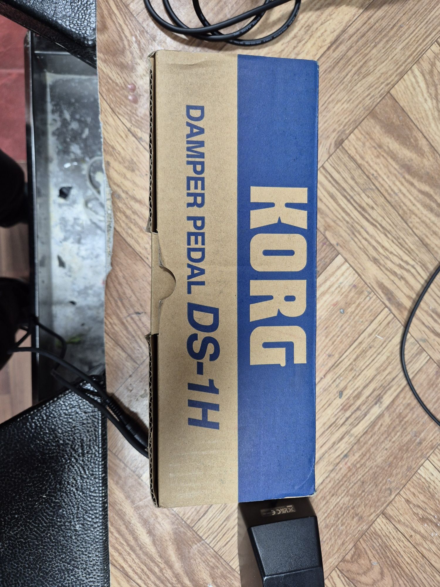 Damper sustain педал за клавир Korg DS-1H