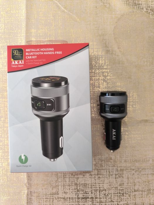 FM трансмитер Akai FMT-C57BT, bluetooth , 2 x USB, Функция MP3 player