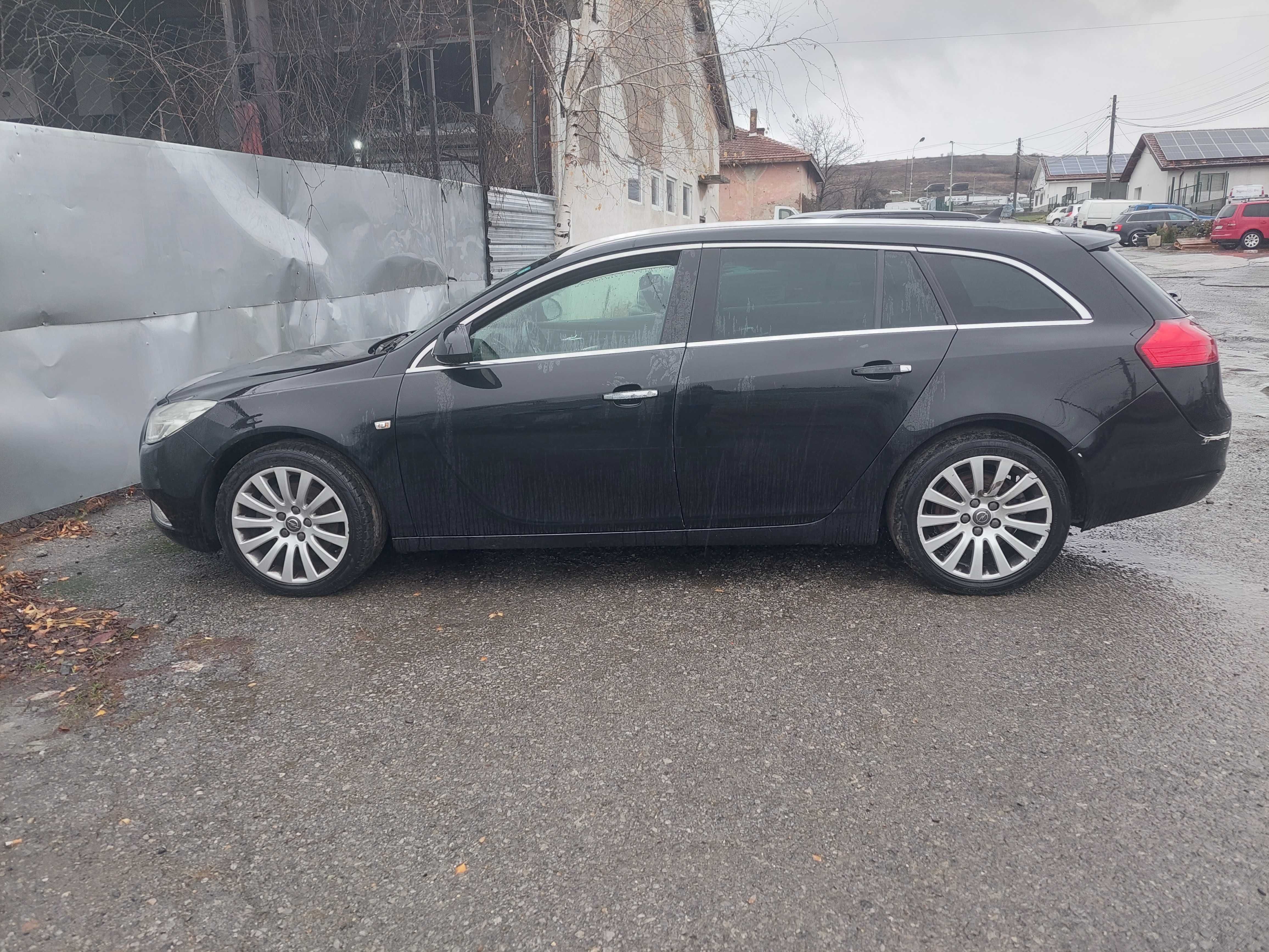 Opel Insignia 2.0 cdti , Опел Инсигния на части!
Септември 2011