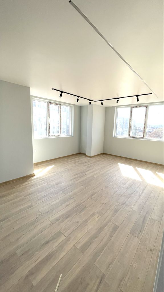 Продава се Тристаен апартамент в Пазарджик, Идеален център - 104 кв.м за 1174 €/кв.м - Снимка #1