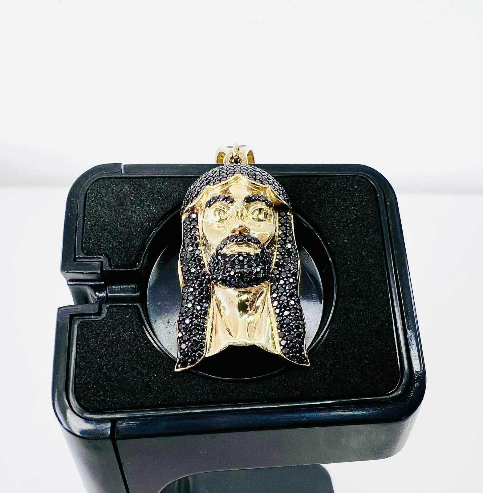 ++ЧИСТО НОВ++ Златна висулка с христос 14K / 8,16г - 3 см х 1,7 см