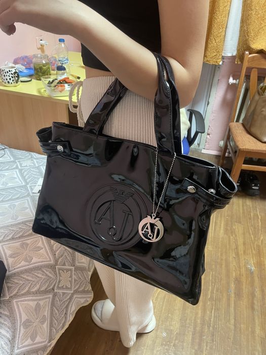 Чисто нова Armani jeans дамска чанта