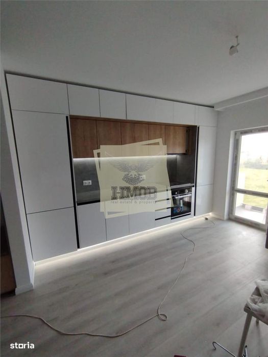 Apartament decomandat etaj intermediar 56 mp utili balcon 7 mp