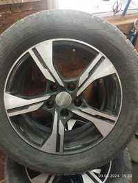 Продам резину с дисками 215/60R16