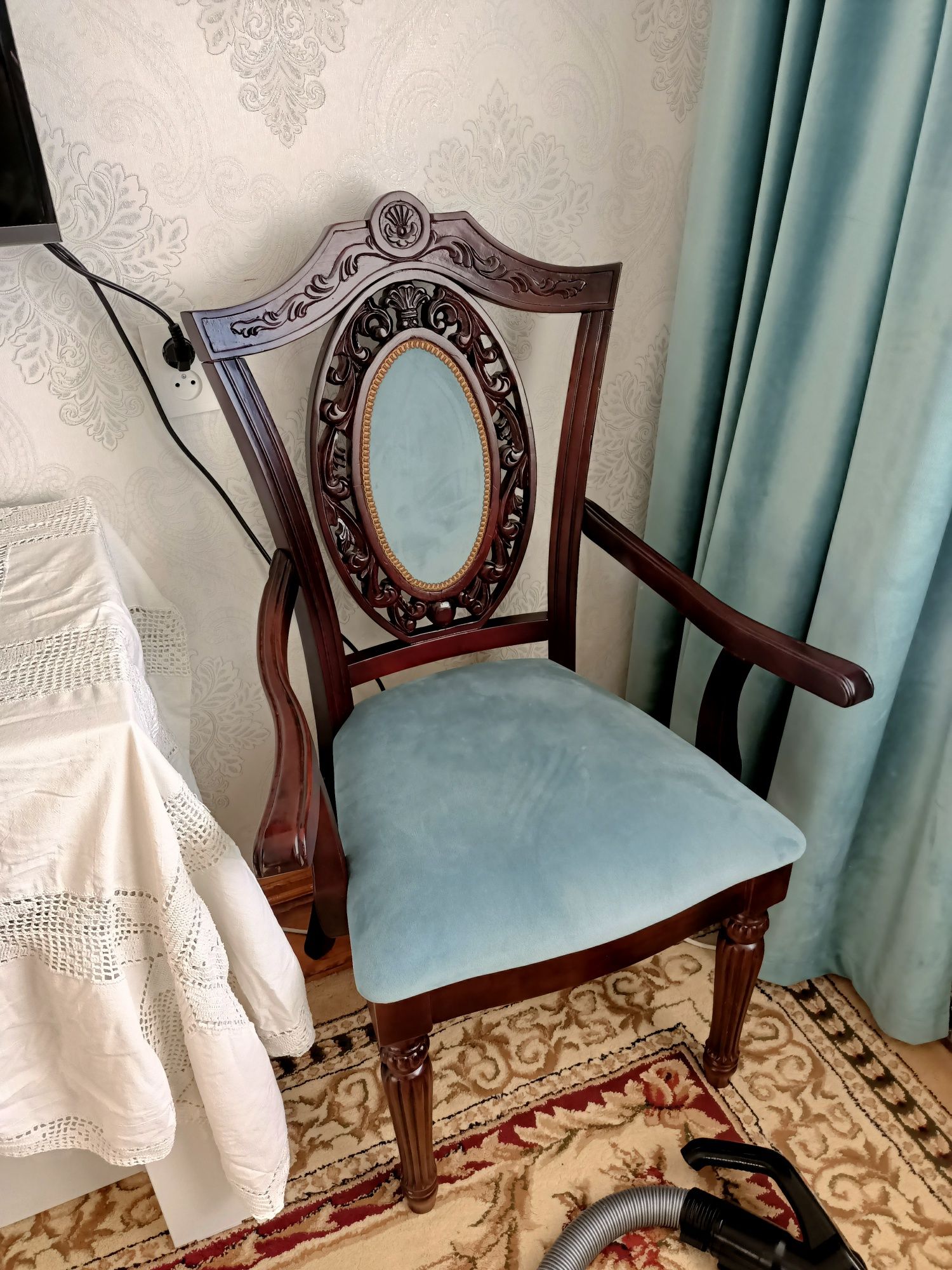 Стулья для дома из дерева