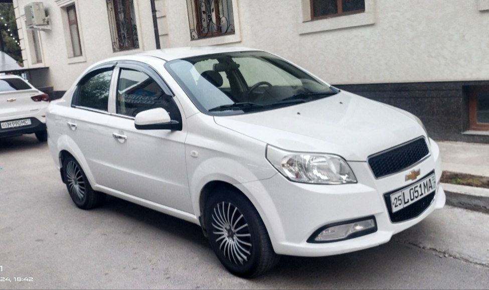 Neksiya 3 2016 ideal sastaya