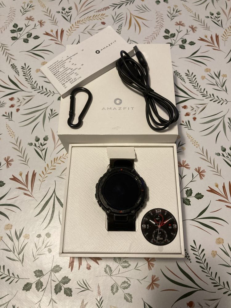 Смарт часовник Xiaomi Amazfit Watch T-rex Black, 1.3” (3.30cm)