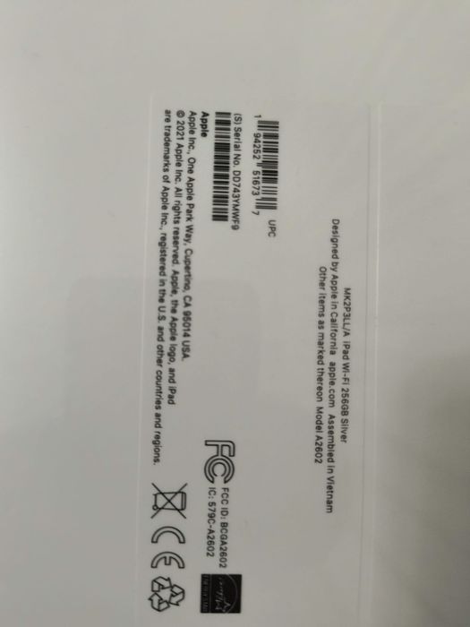 Vând IPad 9th Generation SIGILAT