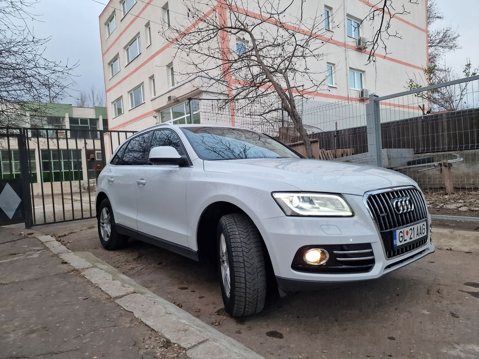 Vând Audi Q5 quatro