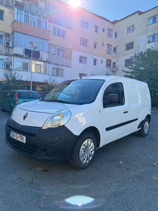 Vând Renault kangoo 2010