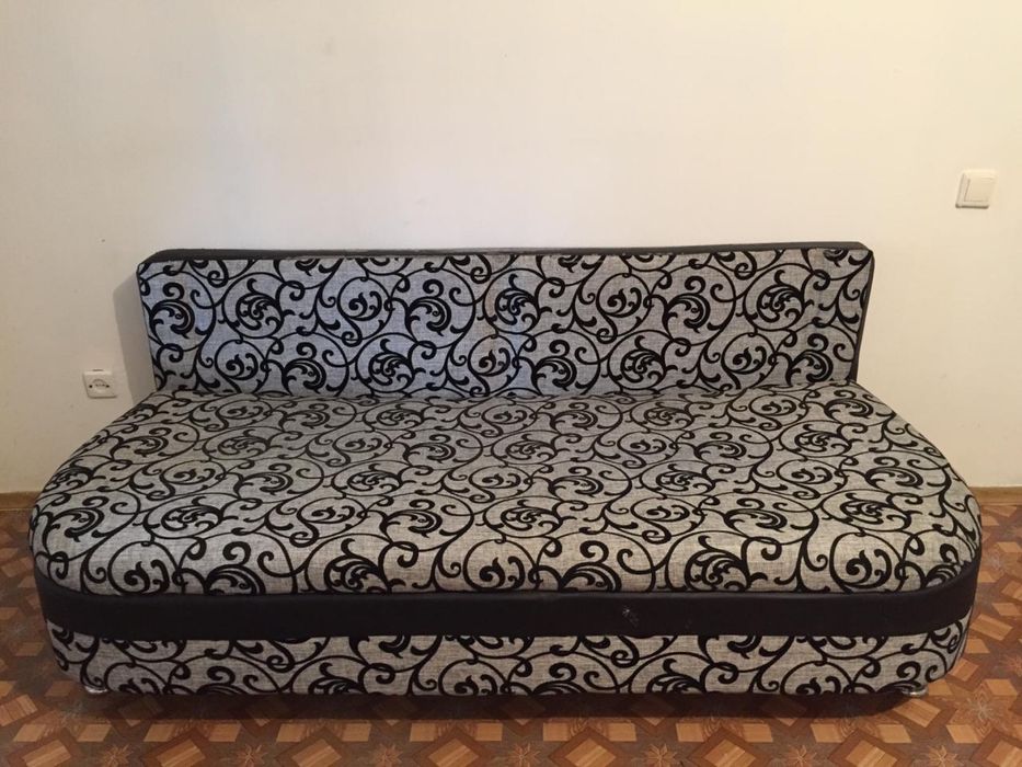 Продам диван б/у