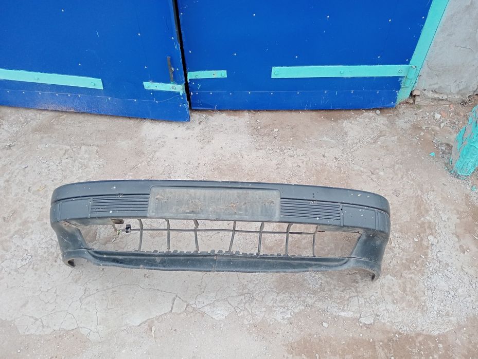 Бампер Пассат Б3