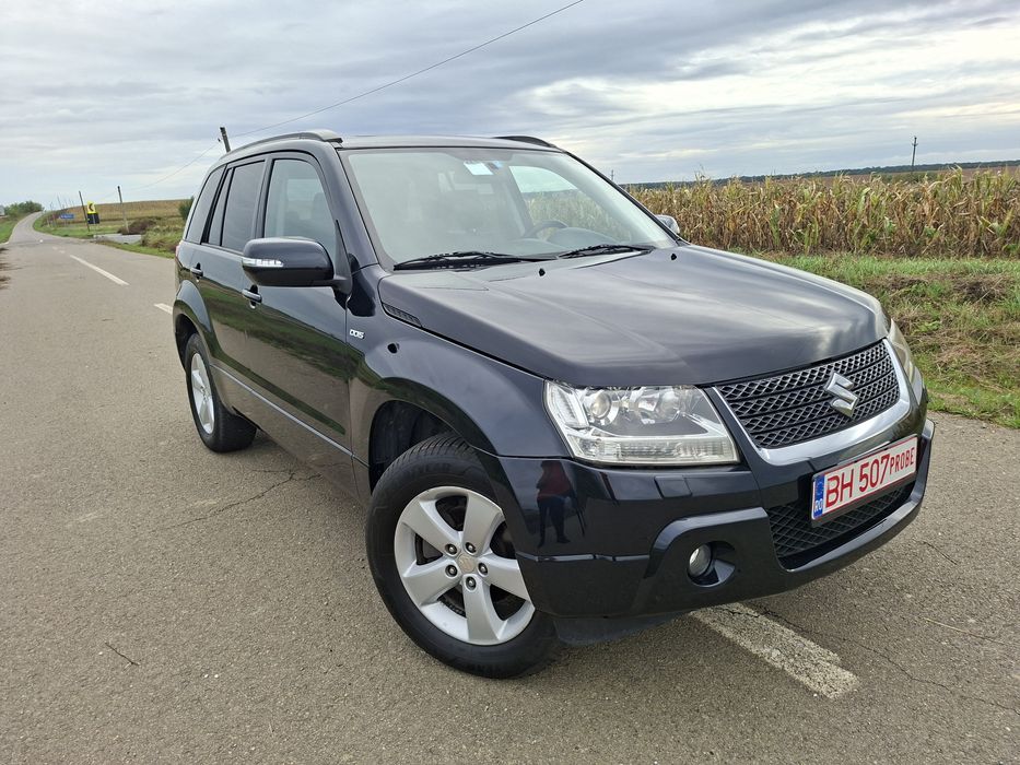 SUZUKI Grand Vitara 2012 4x4 1.9DDiS 130cp