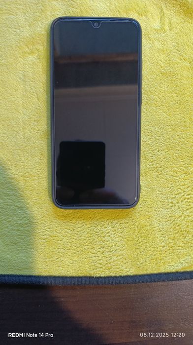 Продавам REDMI NOTE 7