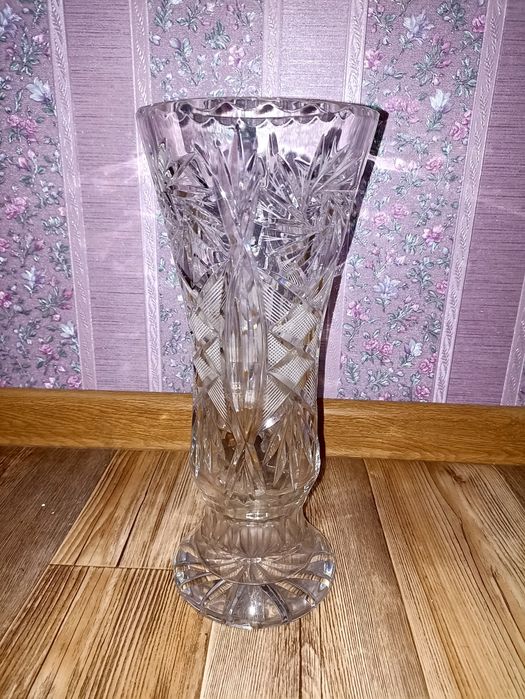 Ваза хрустальная 30 см