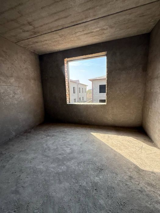 Дурмень Продается  Коттедж (Коробка)