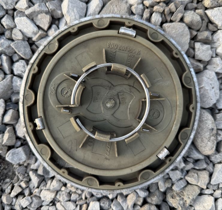 Оригинални капачки за джанти за Audi / Ауди