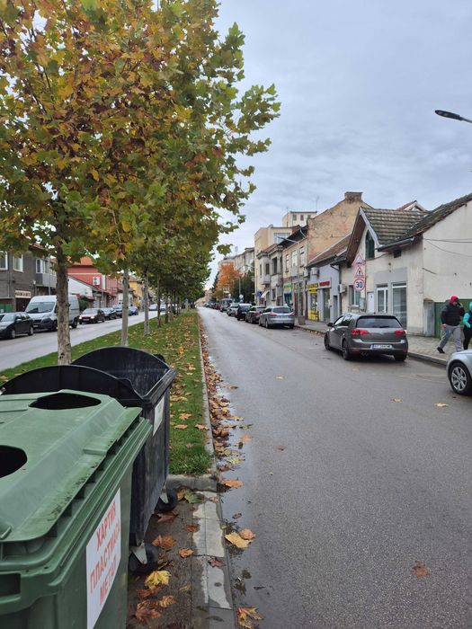 Имот в центъра на Полски Тръмбеш