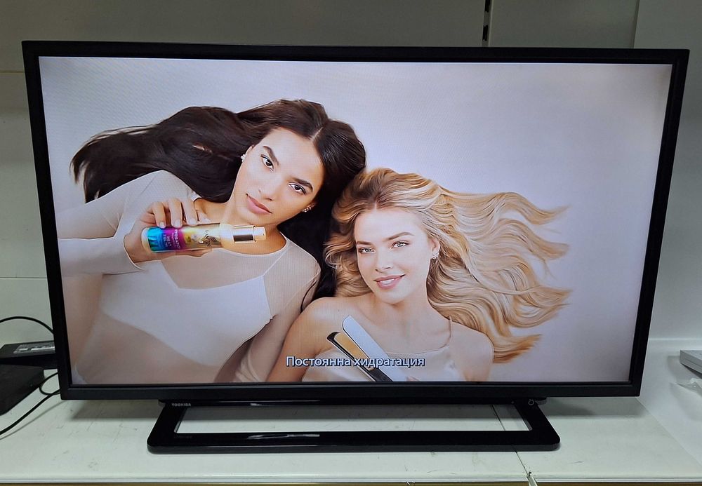 40" led tv Toshiba телевизор