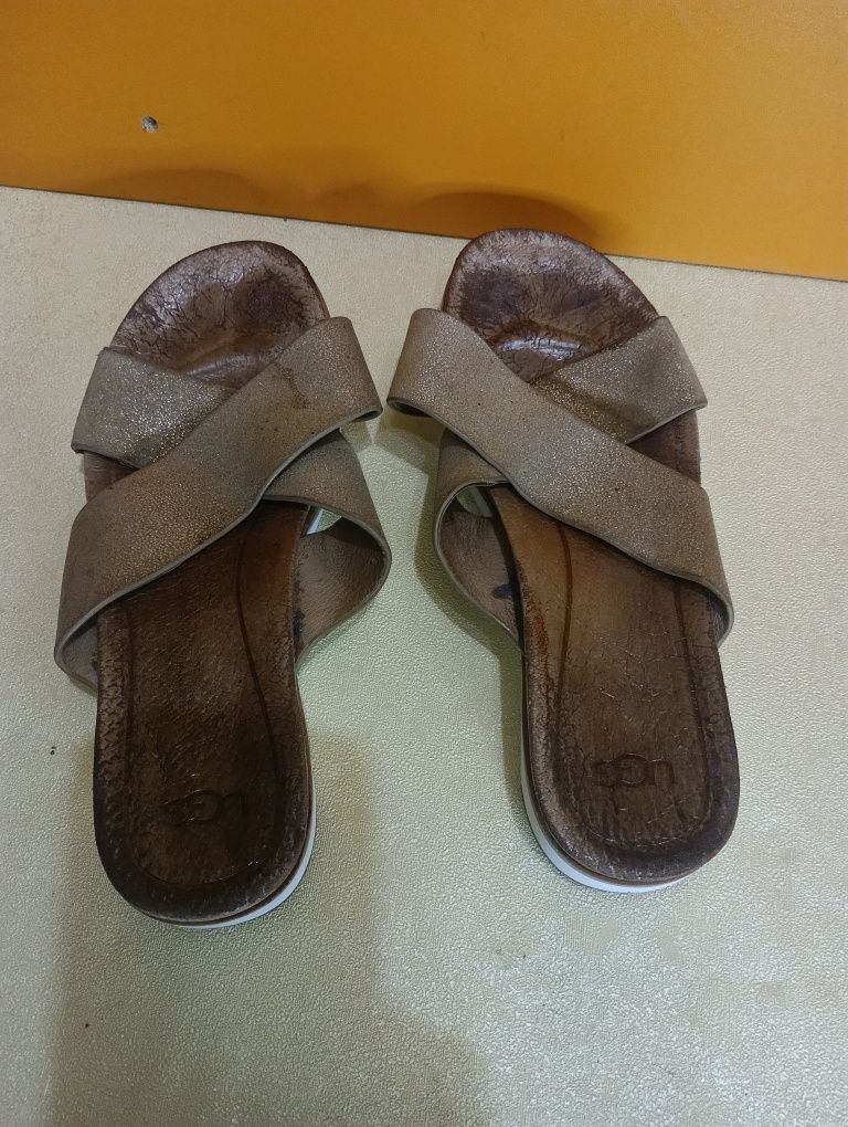 UGG чехли кожени N 39 - 22 лв