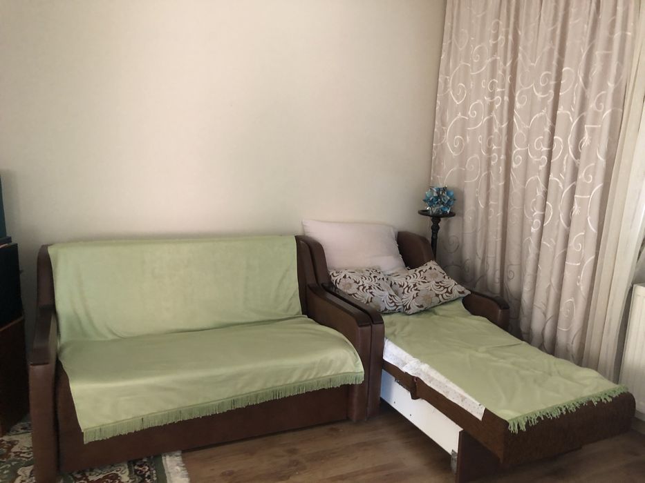 Vand canapea extensibila