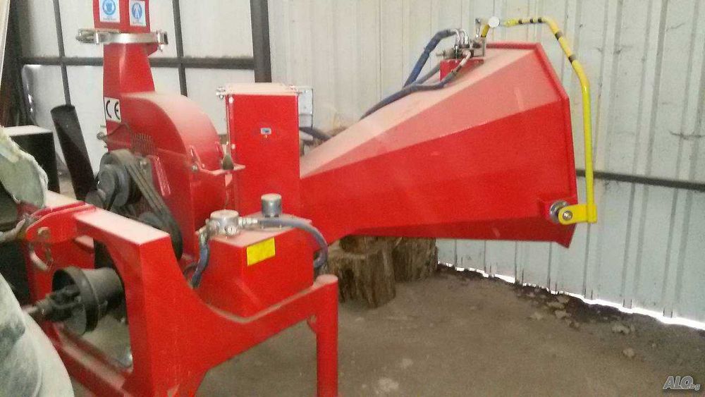 Продавам дробилка за дървесен чипс