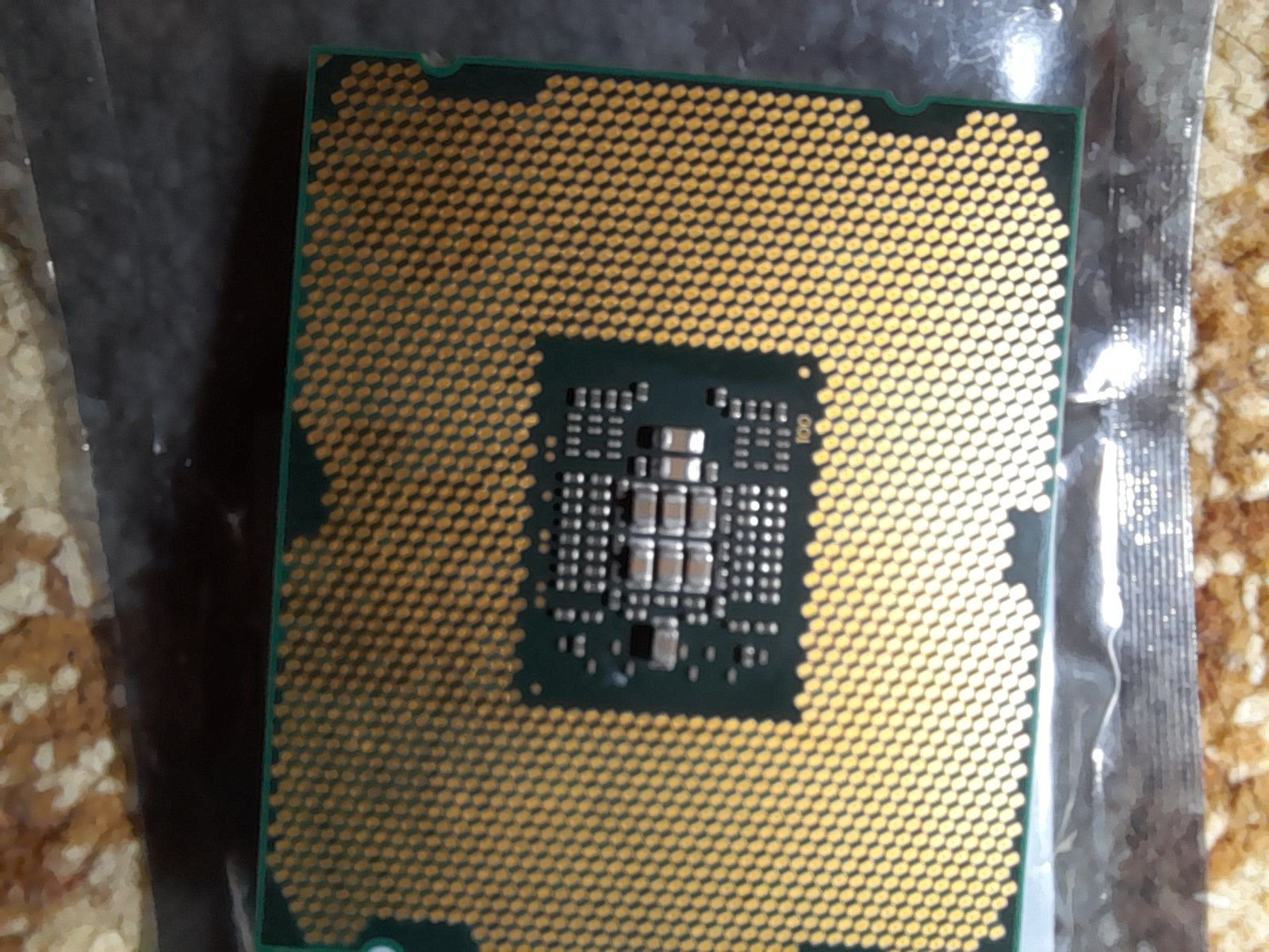 Продам Процессор I7 3820