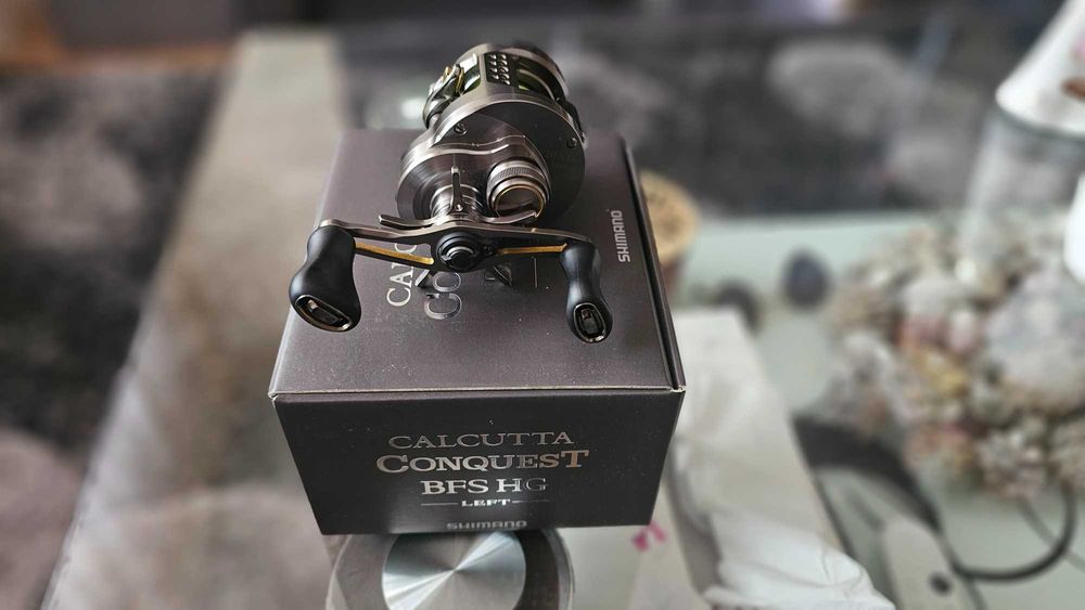 Vand 2 mulinete casting Shimano Antares MD si Calcutta Conqest bfs