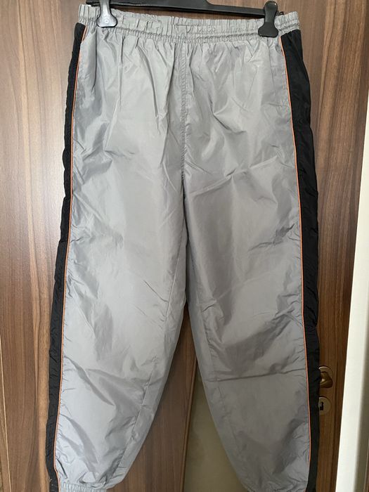 Pantaloni culoare gri de toamna iarna