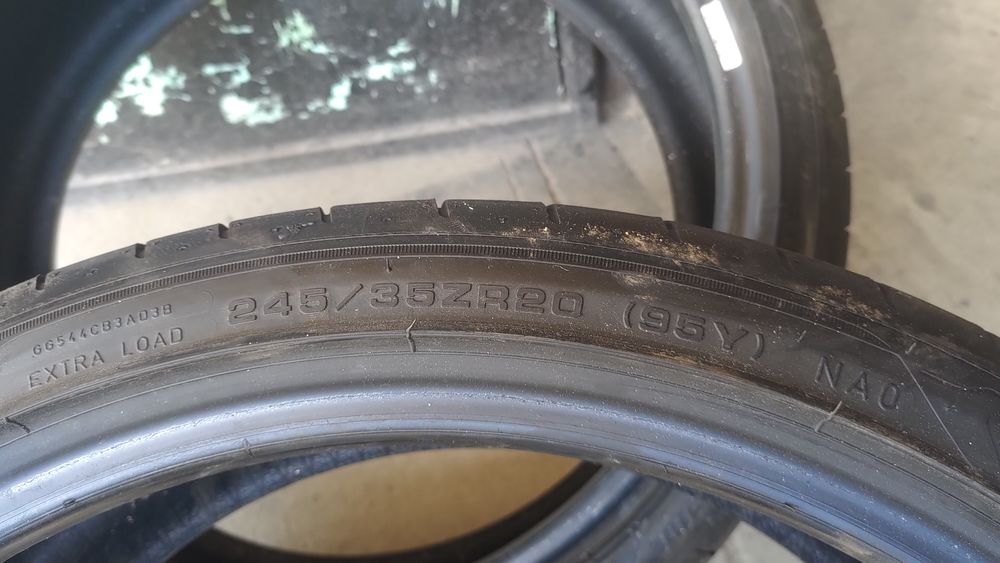 245/35/20 Goodyear