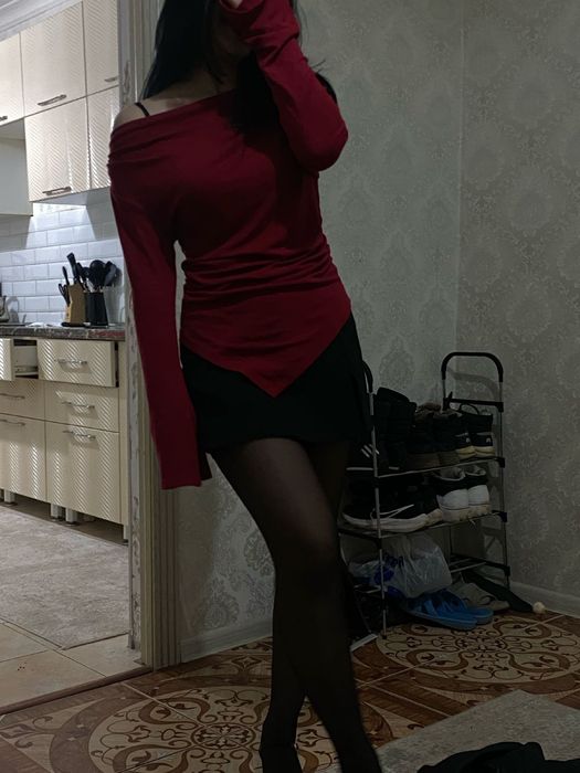 Продам кофточку с свободными рукавами