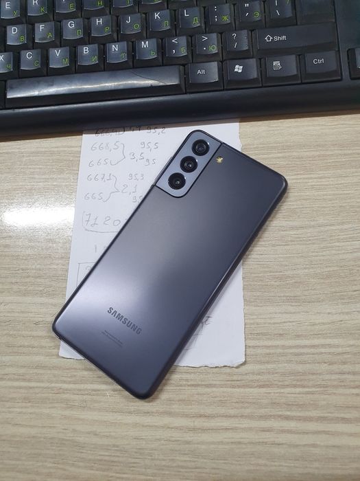 Samsung S21 5G 256Gb продам