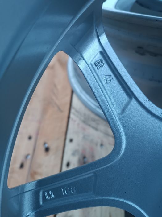 Лети джанти 16ки 5х108 Borbet