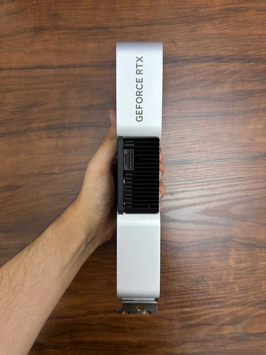 Nvidia RTX 4060 Ti Founders Edition 8GB