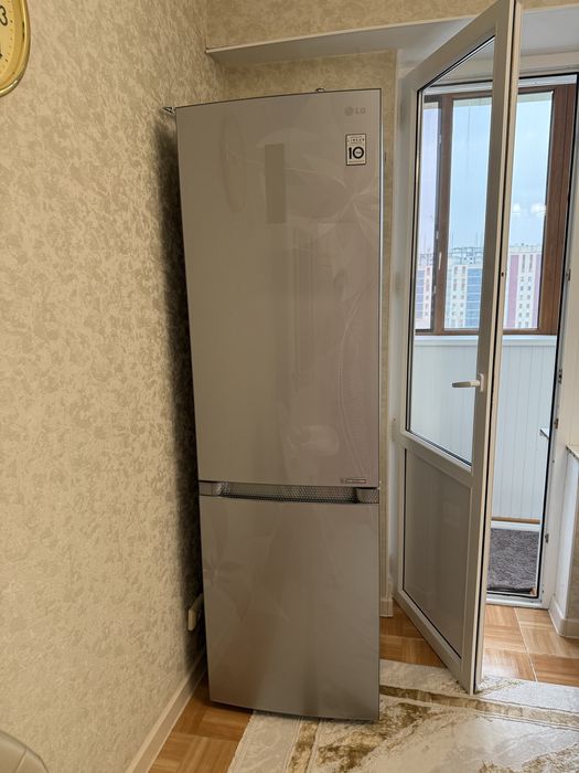 Холодильник LG бу
