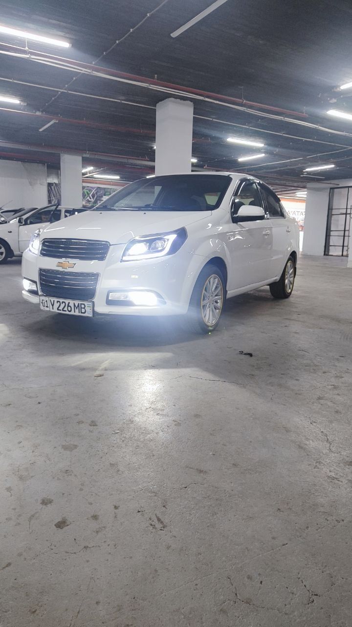 Arenda Arenda Nexiya 3 4 pozitsiya