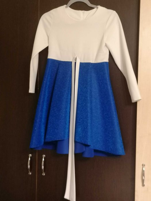 Rochie eleganta  ocazie mai groasa.  M 146- 150