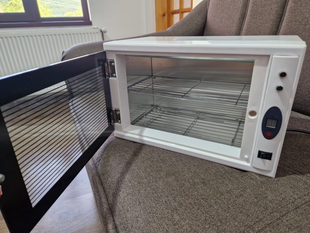 Sterilizator UV alb
