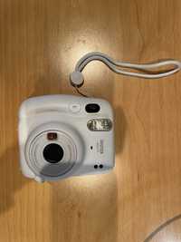 Фотоапрат за моментни снимки instax mini 11, Ice White с калъф
